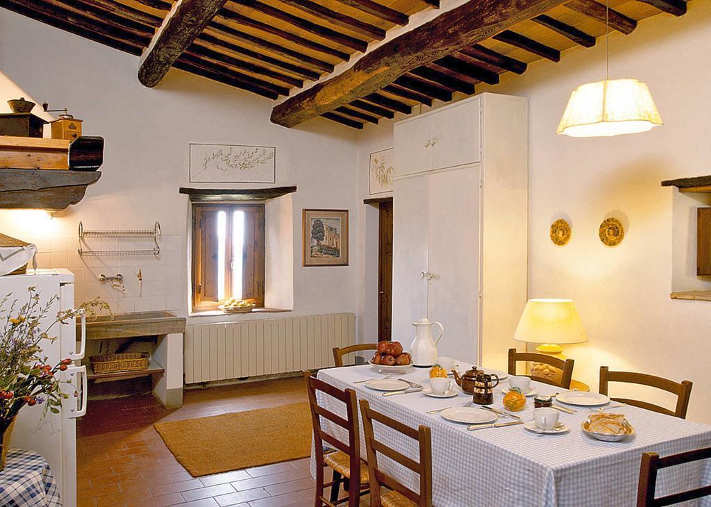 شقة بيسيا  في Fattoria Di Pietrabuona المظهر الخارجي الصورة