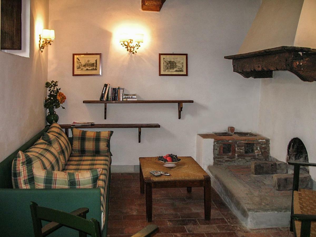 شقة بيسيا  في Fattoria Di Pietrabuona المظهر الخارجي الصورة
